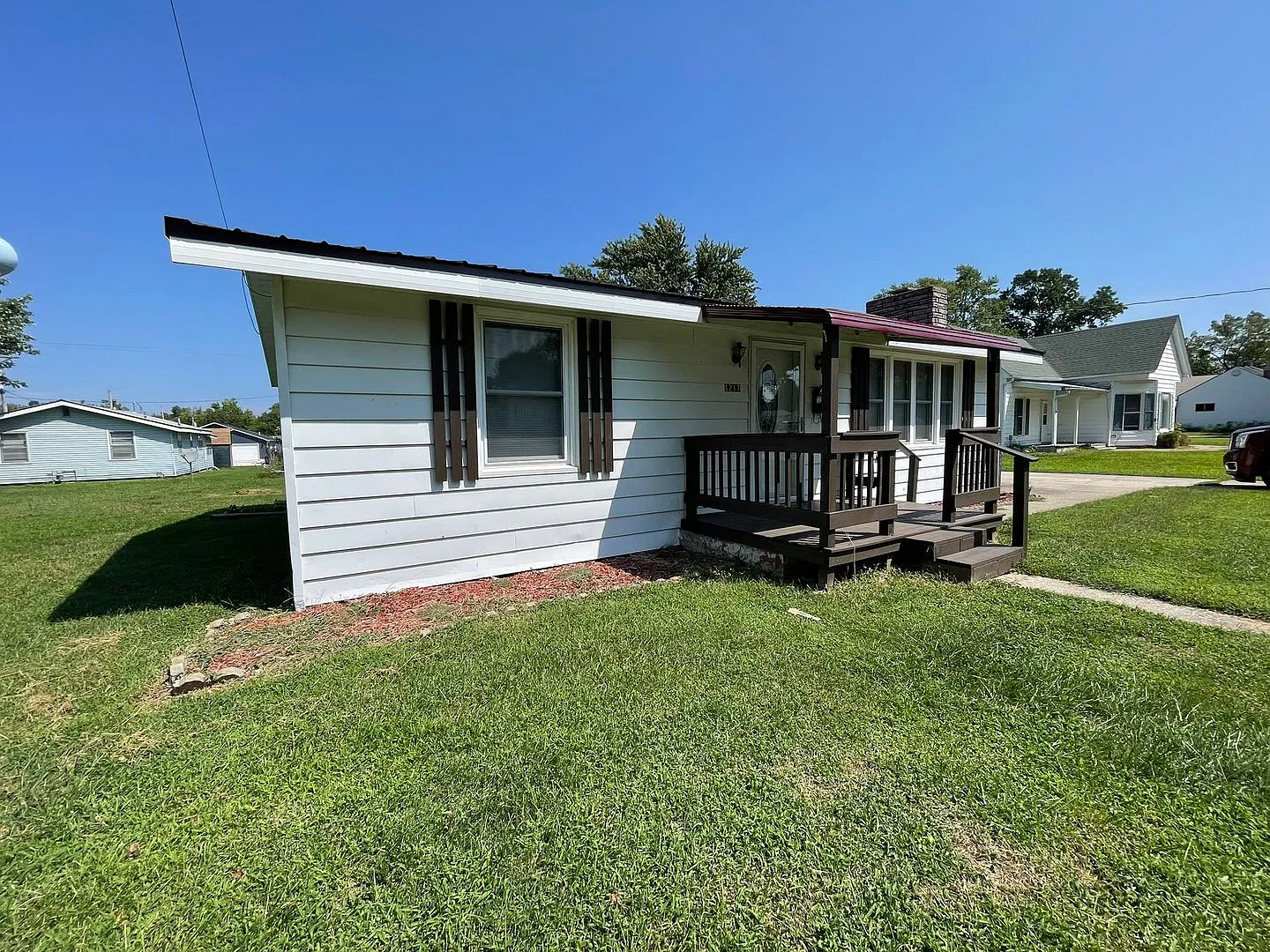 2 Bed 1 Bath for rent in Bowling Green, MO — Photo 2