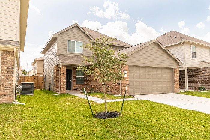 2nd image of 5614 Cobark Creek Trl