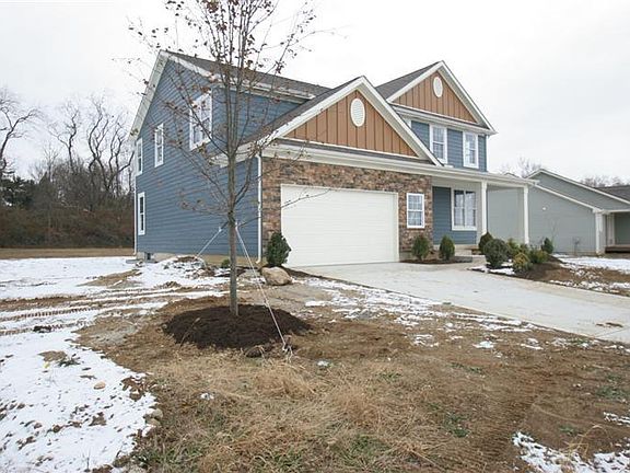 2nd image of 385 Spring Glen Dr
