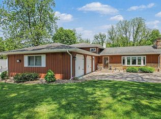 14349 Ireland Rd, Mishawaka, IN 46544