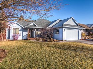 20924 Spinnaker St, Bend, OR 97701