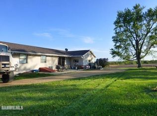 13511 W Owls Rd, Pearl City, IL 61062