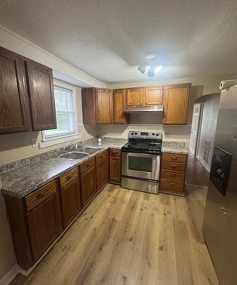 407 S Porter Ave — Photo 8