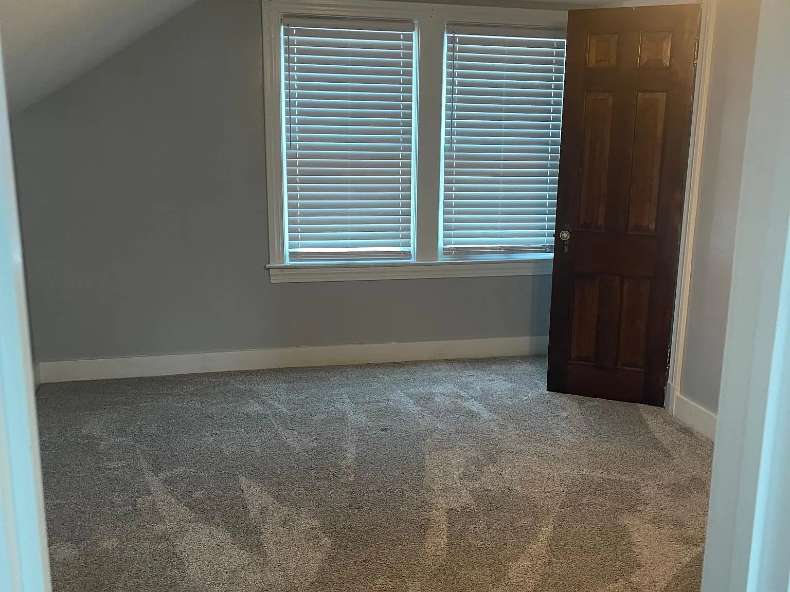 3030 Louisa Ave — Photo 3