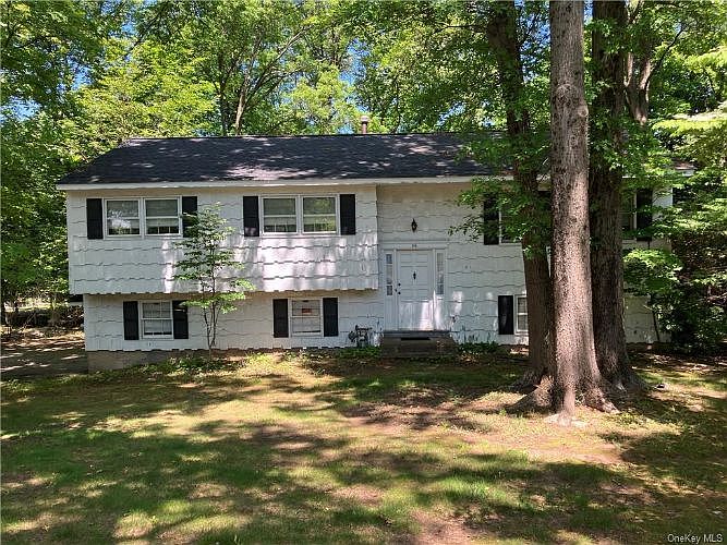 1st image of 56 Dawn Ln