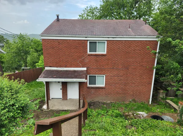 626 Summit Ave #1, Glassport, PA 15045
