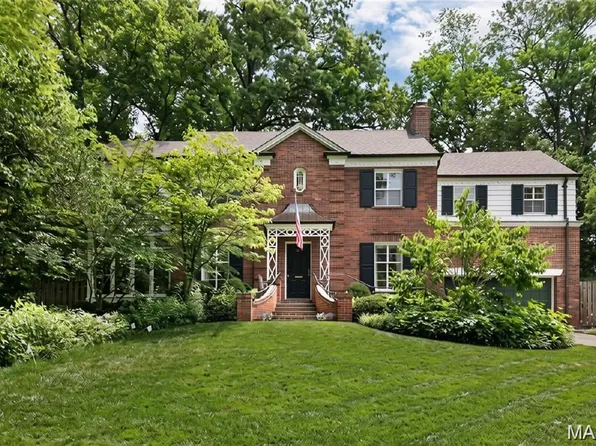 14 Daniel Rd, Saint Louis, MO 63124