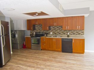 8733 Como Lake Dr, Jacksonville, FL 32256