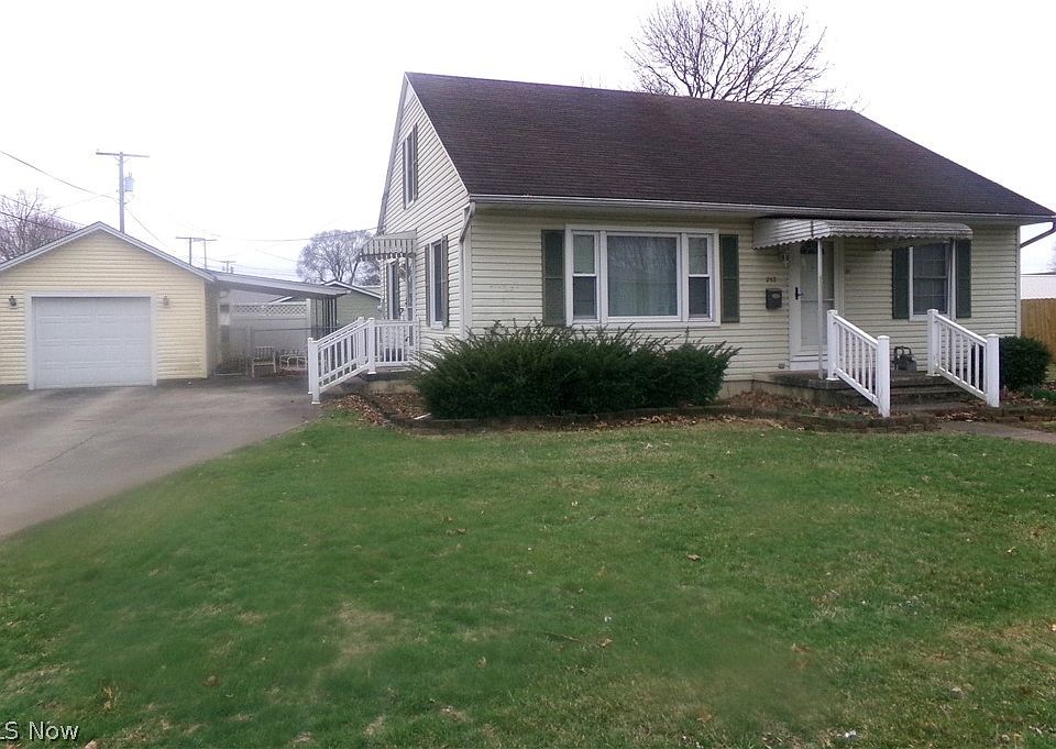 1st image of 213 W Stewart Ave