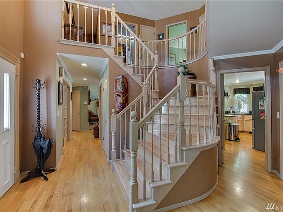 5th image of 7940 Seward Park Ave S