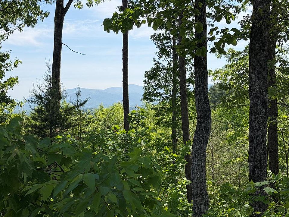1st image of 31 Summit View Dr