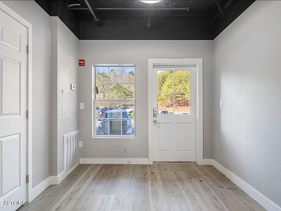 3rd image of 849 Glades Rd #11563296