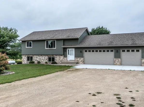 11100 Dupont Ct, Elko, MN 55020