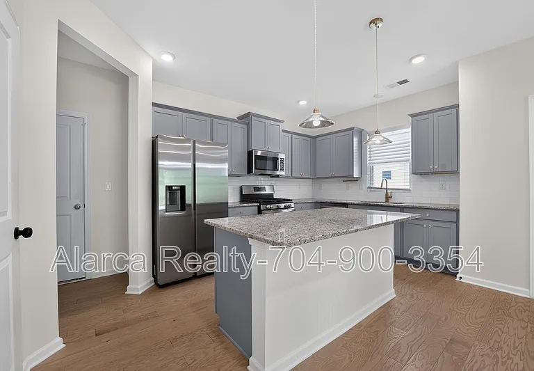 230 Quinn Rd #21 — Photo 3