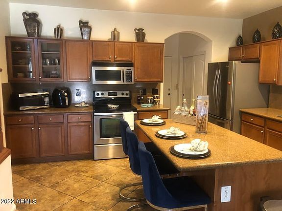 2nd image of 4521 W Magdalena Ln