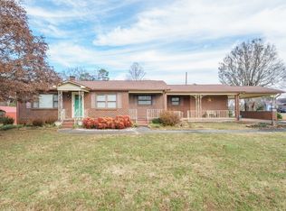 400 N Center St, Hildebran, NC 28637