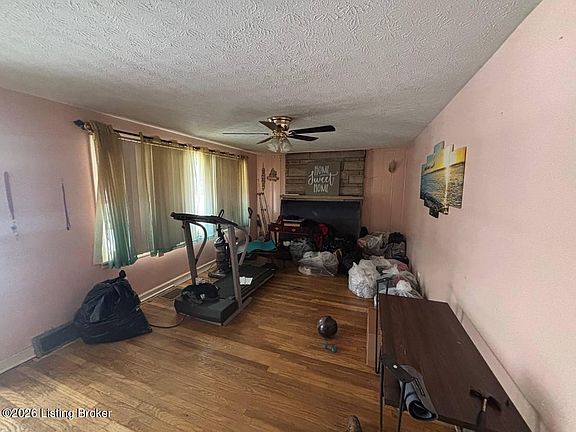 3rd image of 7905 Bluebonnet Rd