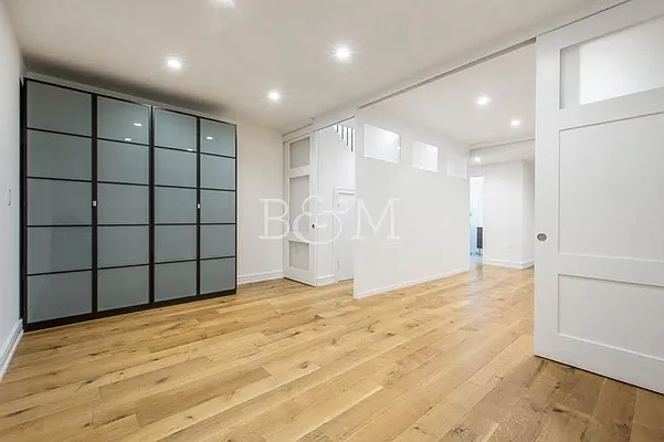 Rented by Brick&Mortar | media 17