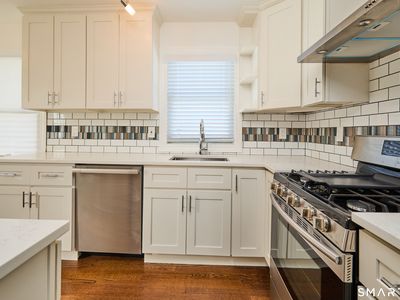168 Sunnybank Avenue, Stratford, CT, 06614