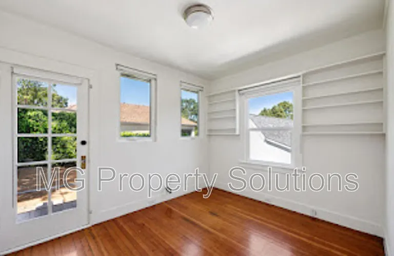 1405 San Anselmo Ave — Photo 32