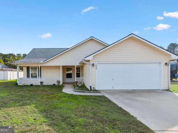 233 S Lake Forest Dr, Kingsland, GA 31548