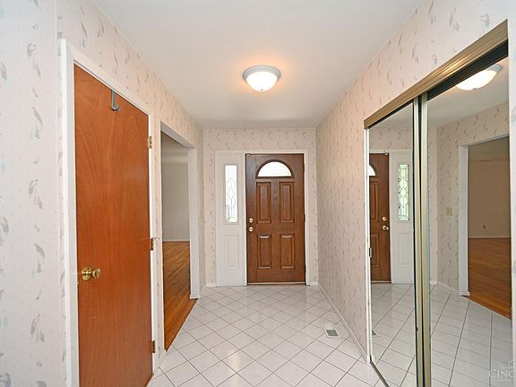 4th image of 11813 Elkwood Dr