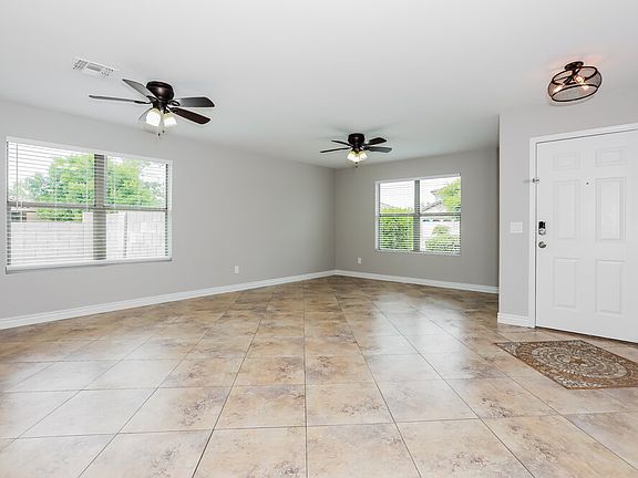 3rd image of 3914 S Ponderosa Dr