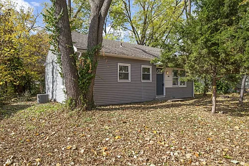 700 N 80th Pl Photo 1