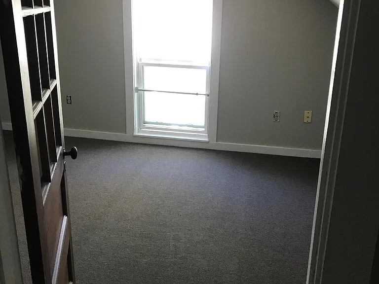 18 Granite St #3 — Photo 4