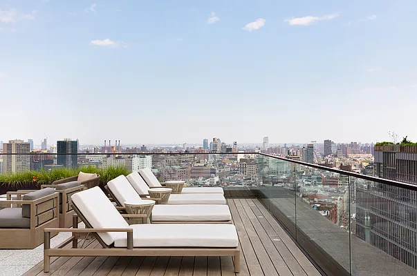 Rented by Compass | media 52