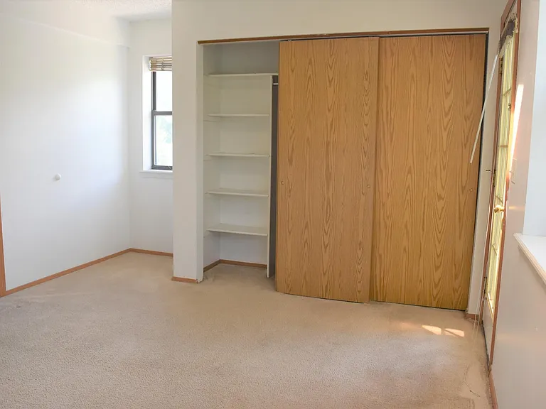 2927 Broadway St #1 — Photo 7