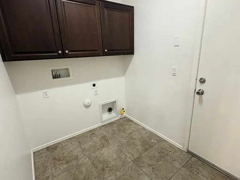 475 W Corte Calzaita — Photo 23