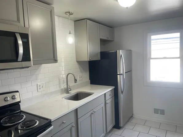 187 N End Ave APT 1, Buffalo, NY 14217