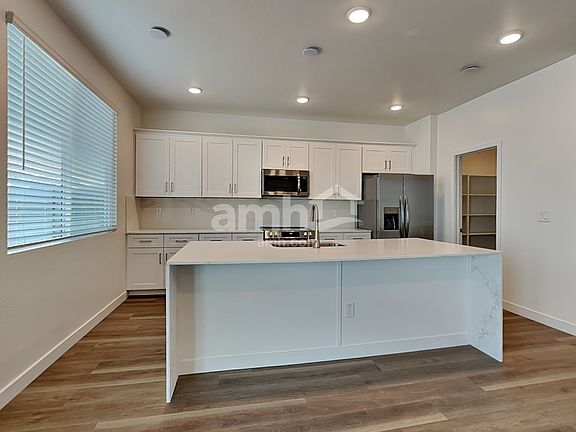 4th image of 9738 W Luxton Ln