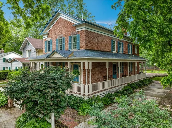 626 Main St, Youngstown, NY 14174