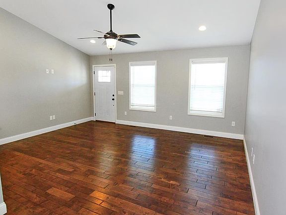 2nd image of 121 Wentworth Dr