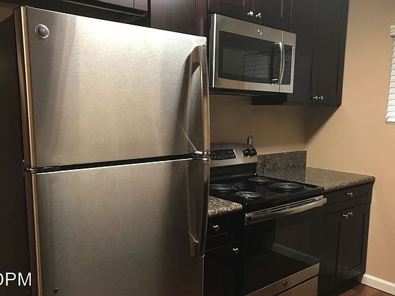 2nd image of 330 N Juniper St APT 08