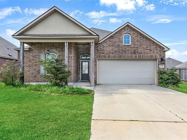 204 E Lake Dr, Slidell, LA 70461
