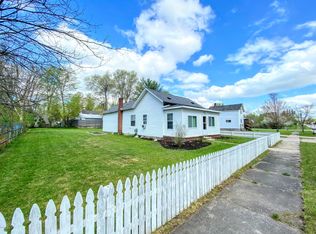 330 S Pine St, Evart, MI 49631