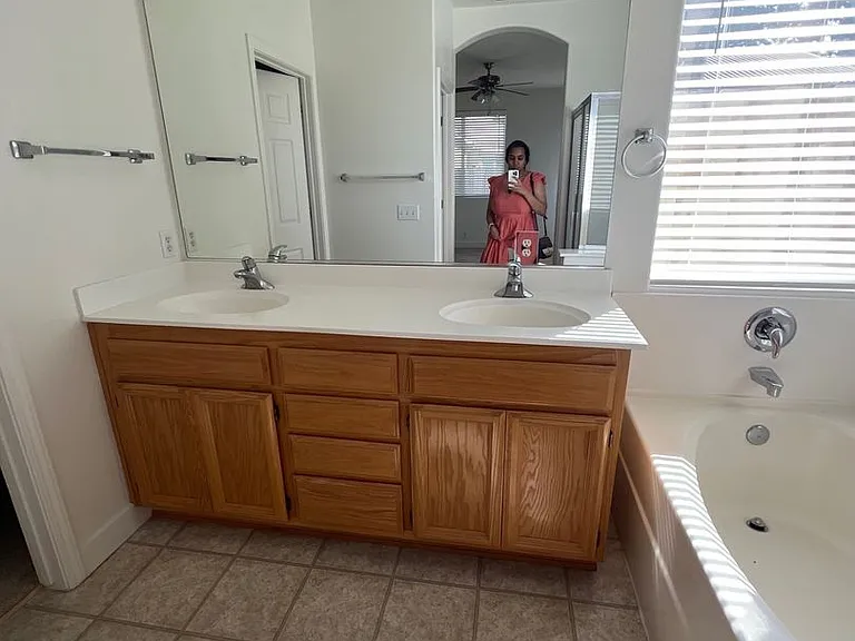 8321 Lewis Ave — Photo 22