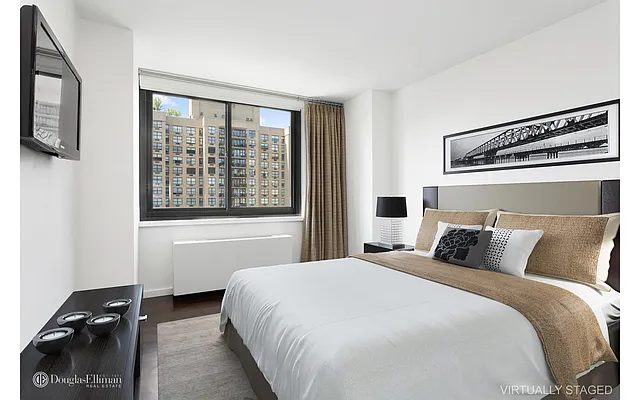 Rented by Douglas Elliman | media 28