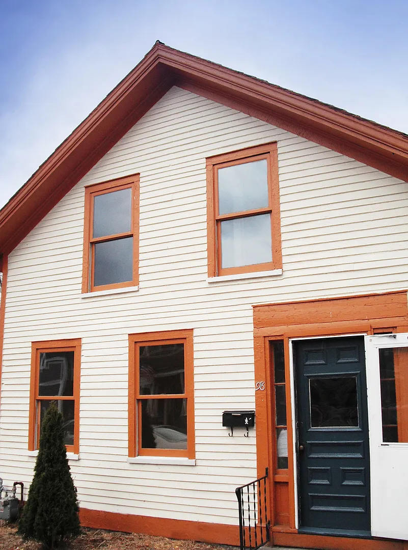 98 North St, Burlington, VT | 4 Bedroom House with Fenced Yard & Parking | June 2027 — Photo 1
