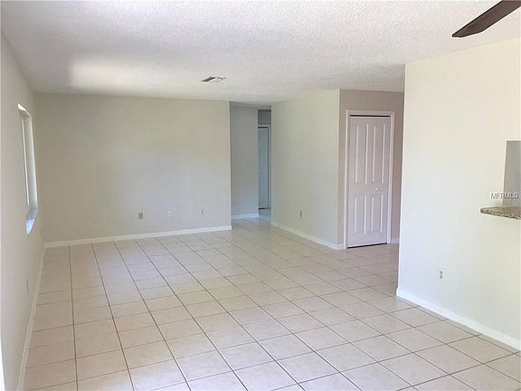 5th image of 7512 N Dartmouth Ave