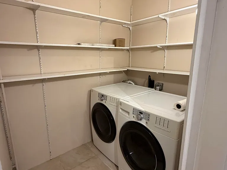 11 Pembroke St #2 — Photo 15