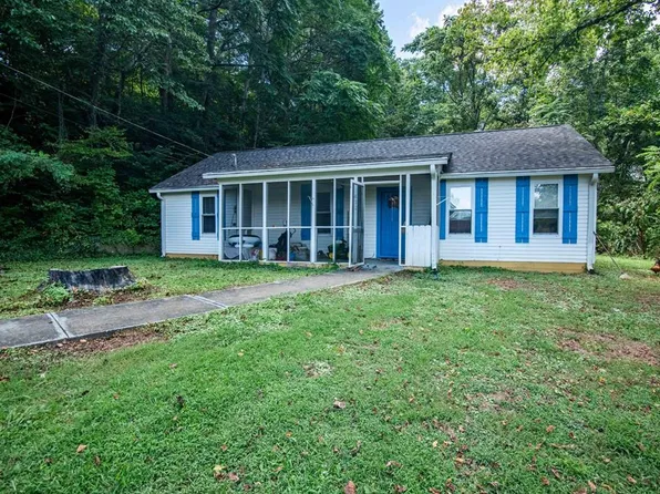 432 E Main St, Smithville, TN 37166