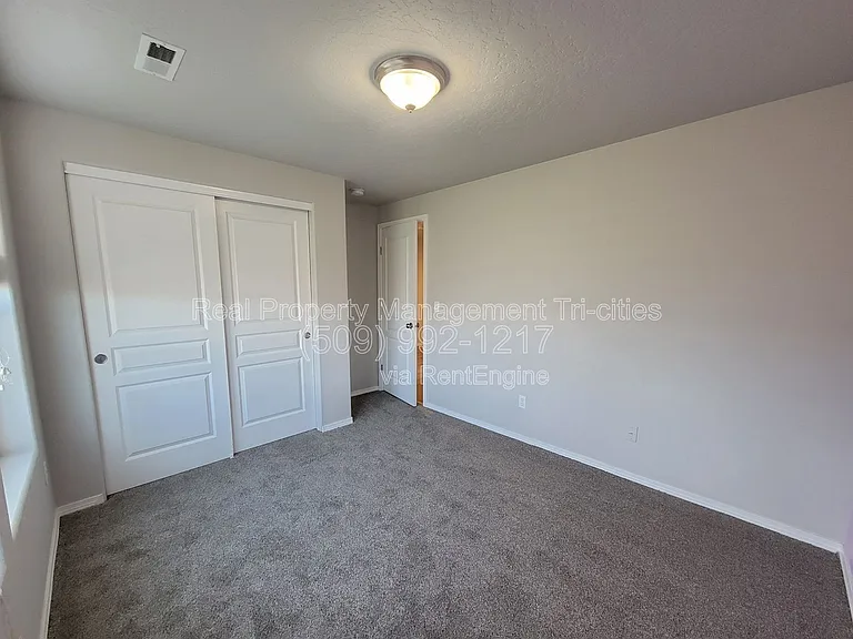 6206 Maryhill Ln — Photo 13