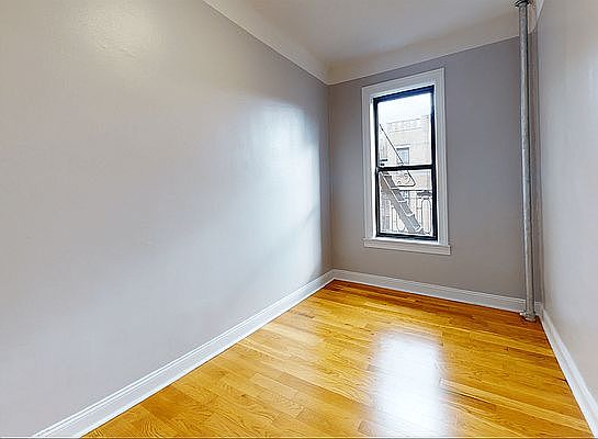 5th image of 1061 St Nicholas Ave APT 56