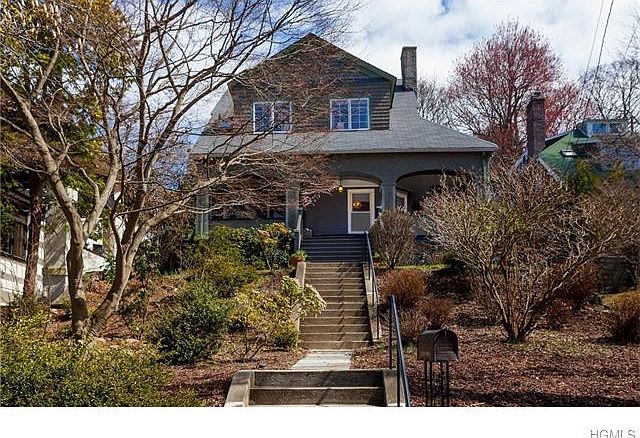 1st image of 82 Buena Vista Dr