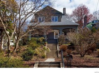 82 Buena Vista Dr, Dobbs Ferry, NY 10522