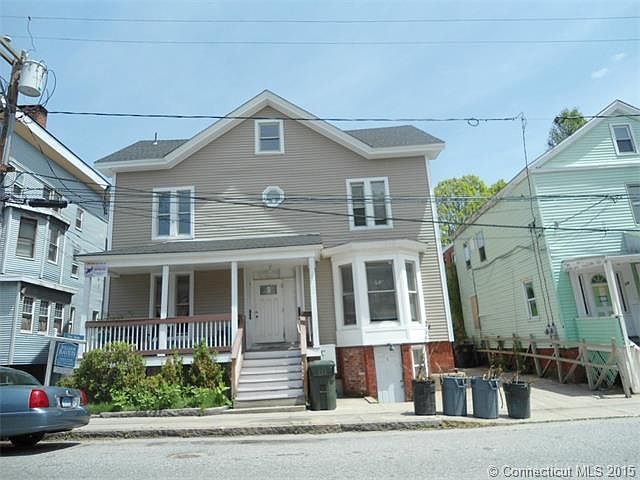 2nd image of 33 Tilley St